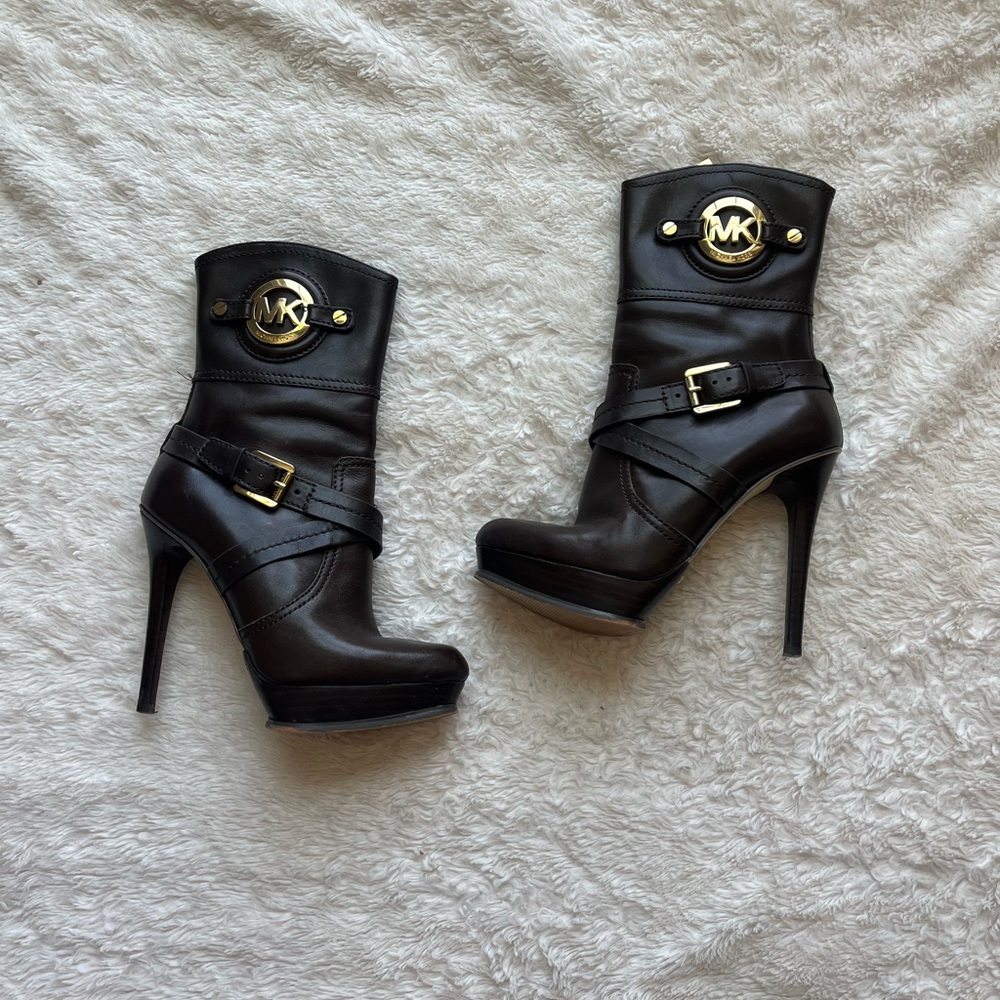 Michael Kors Women's Black Leather Ankle Boots